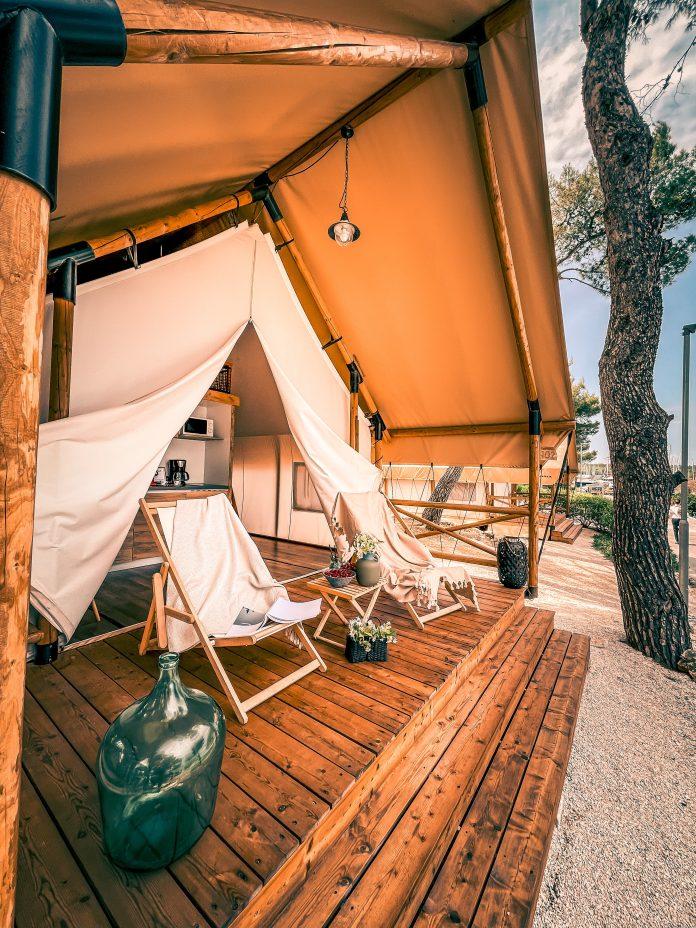 Lợi ích sức khỏe lớn nhất mà glamping có thể mang lại là cải thiện sức khỏe tinh thần. (Nguồn: Internet)